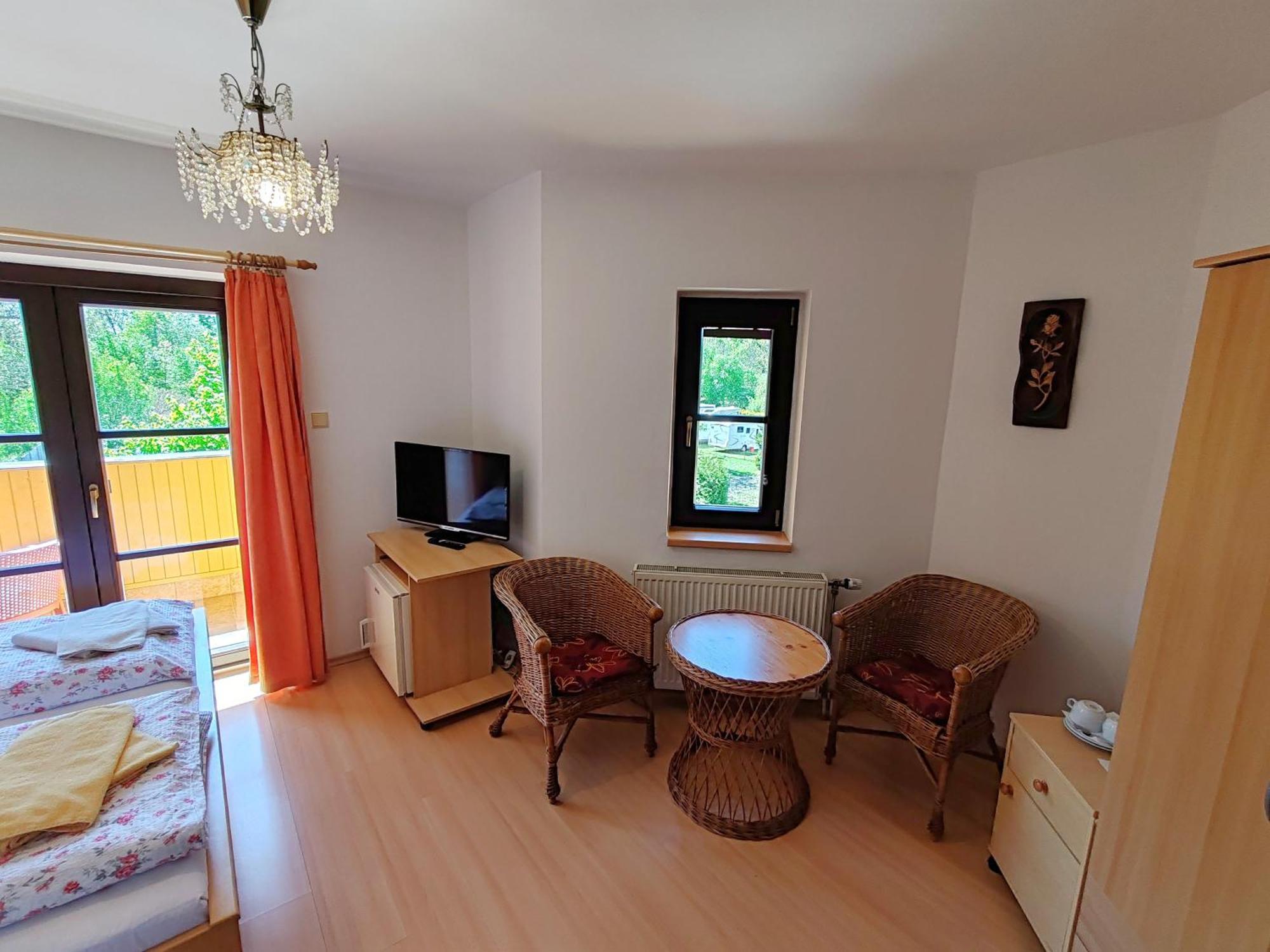 Pension Trojska Prague Luaran gambar